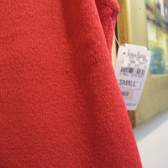 St. John Knit RED Tank Camisole   ~ New with Tags $300 ~  Excellent Size: SMALL - Picture 6 of 6